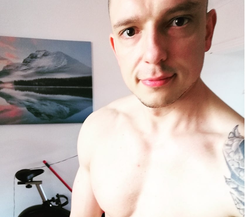 ✨ Luxury Male Escort for Elegant Ladies 💎