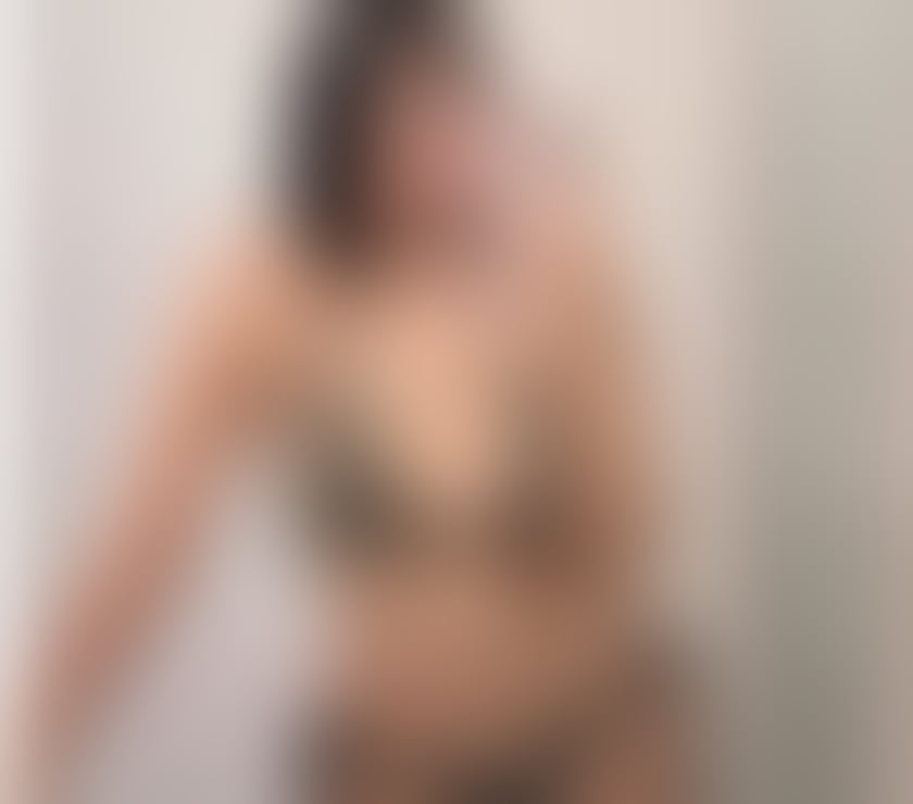 Escorts Swansea City Centre Swansea - Wales - Photos for 💕DUO💕Asian beauty Hot Sweet ❤️