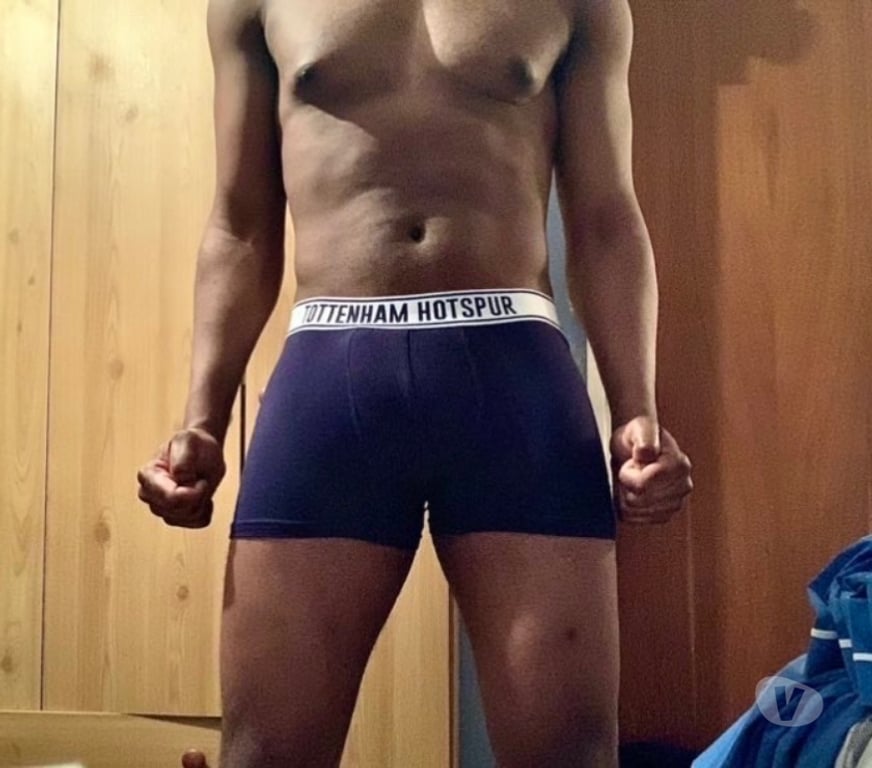  Gay massage North West London Burnt Oak - North West London - Photos for Bi Hung Guy Car Fun If You Drive?