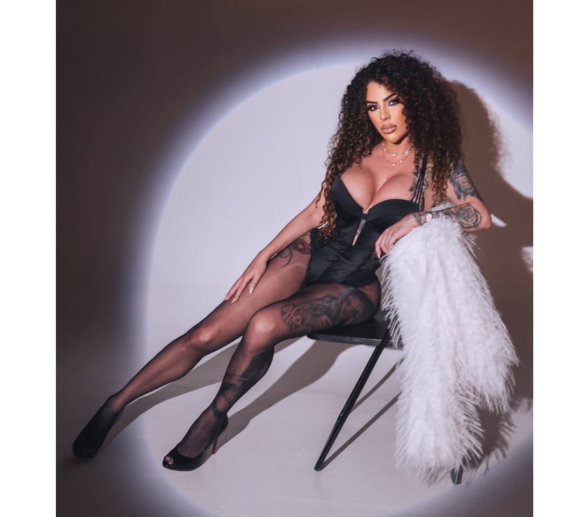 Escorts Central London Mayfair - Central London - Photos for ❤️ ❤️LESBIC SHOW❤️❤️PaRTY GiRL❤️❤️