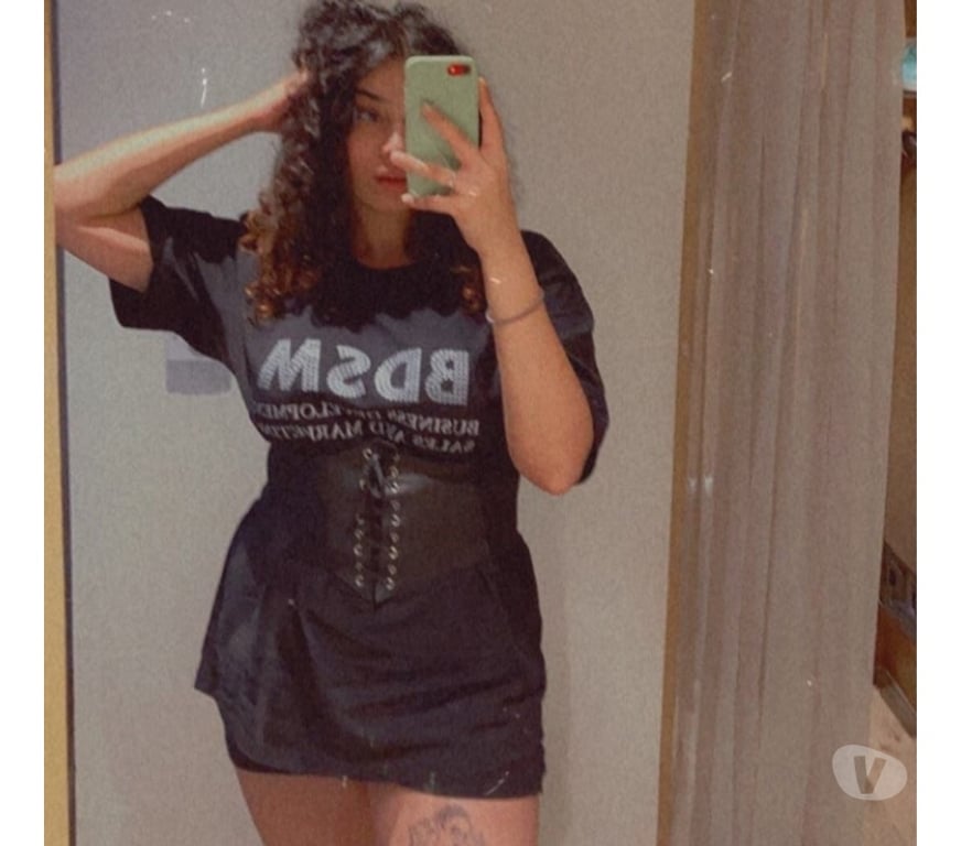 Escorts East London Redbridge - Photos for Hi i am Indian girl available in ilford redbridge