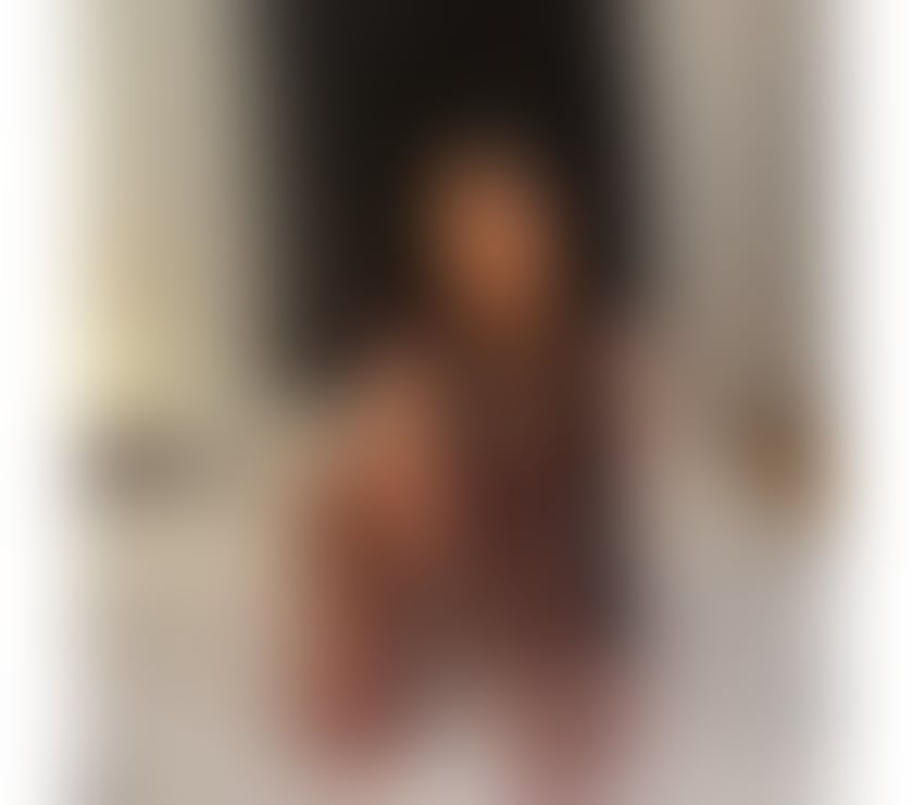 Escorts Surrey Elmbridge - Photos for 🍒NAUGHTY AMY🪩 🔝HOTTEST BRUNETTE 🔝PARTY