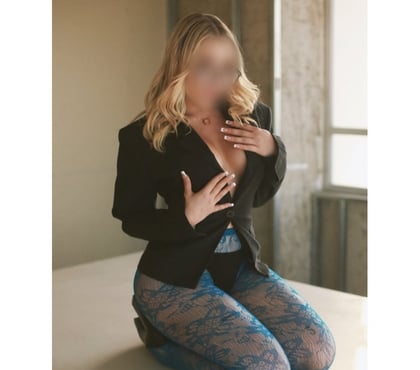 Escorts Darlington Town Centre Darlington - Photos for SENSUAL BLONDE IN TOWN FOR THE FIRST TIME📞 🔥🥵