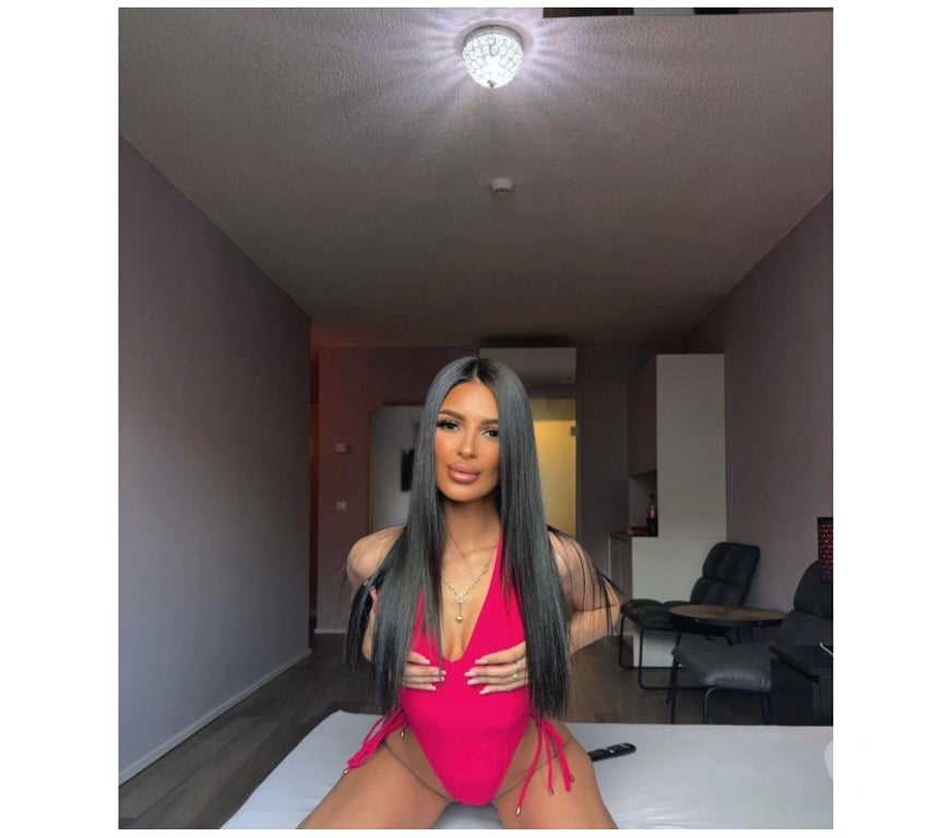 Escorts Bracknell Forest Bracknell - Bracknell Forest - Photos for 🔥OWO😍 FULL SERVICES👅PARTY🎉24h