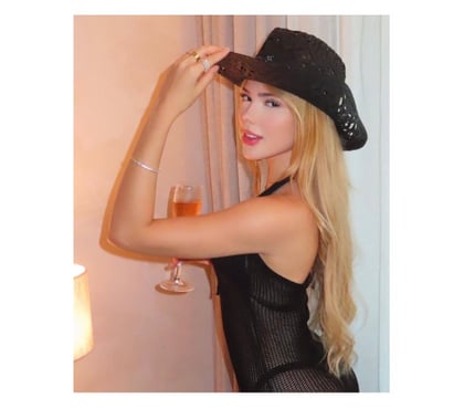 Escorts North Acton Station West London - Photos for VICK🔥 STUNNING • CHARMING • UNFORGETTABLE 🔥