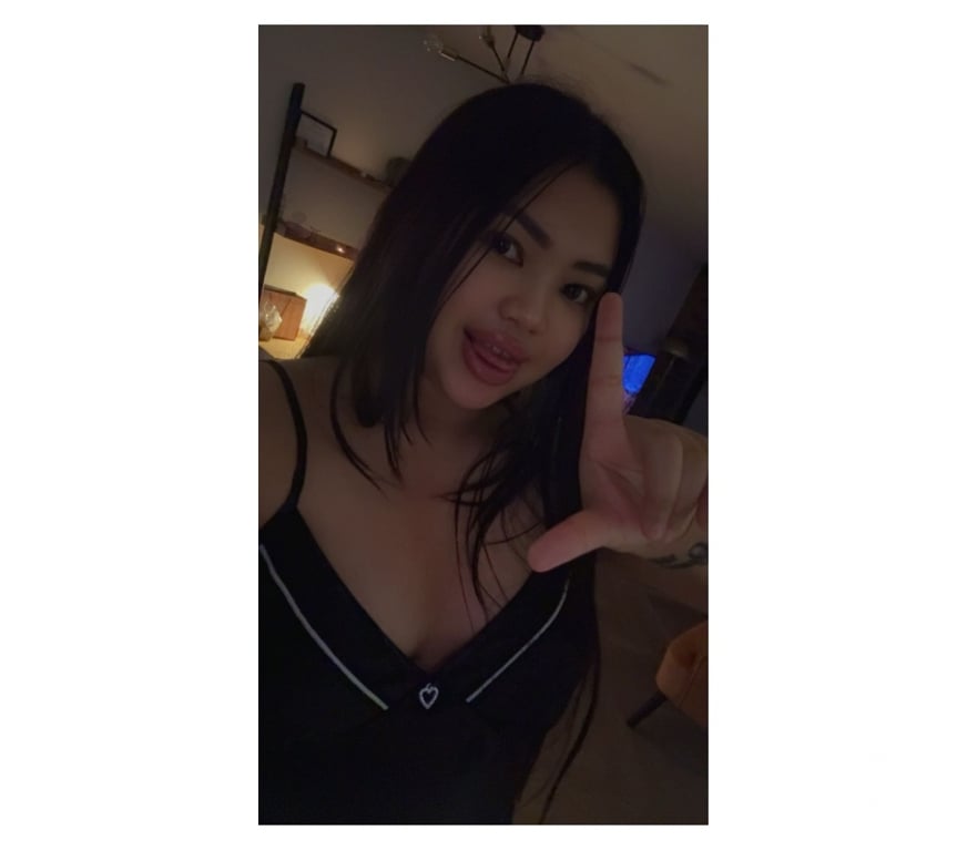 Escorts West Midlands Birmingham - Photos for thai curvy girl in harborne Birmingham