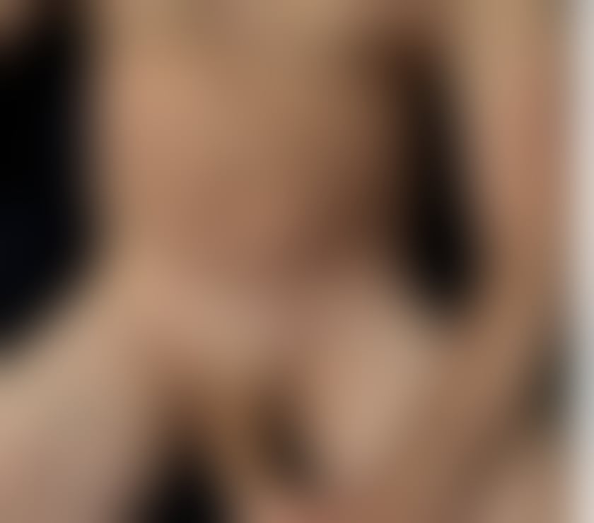 Escorts West Midlands Sandwell - Photos for Discreet couple-Fun, friendly and respectful