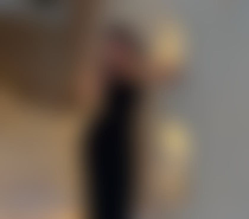 Escorts Surrey Guildford - Photos for Discreet escort and massage in Guildford