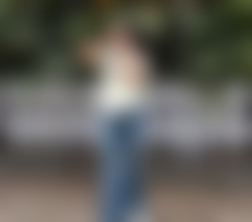 Escorts Surrey Guildford - Photos for Discreet escort and massage in Guildford