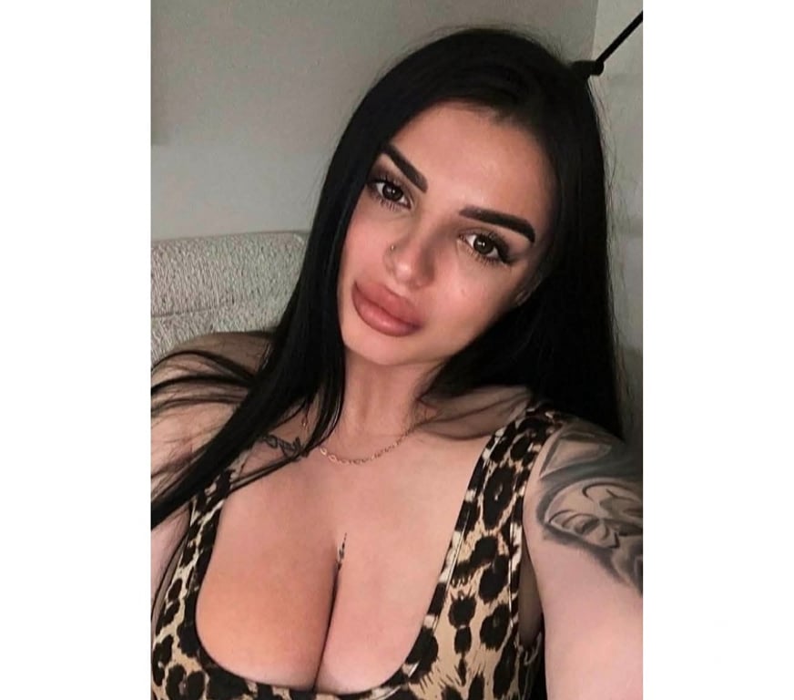 Escorts Kent Maidstone - Photos for the best girl for you