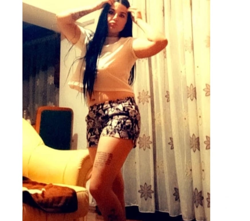 Escorts Merseyside Knowsley - Photos for Clean,Friendly & professional warm Personality -discret