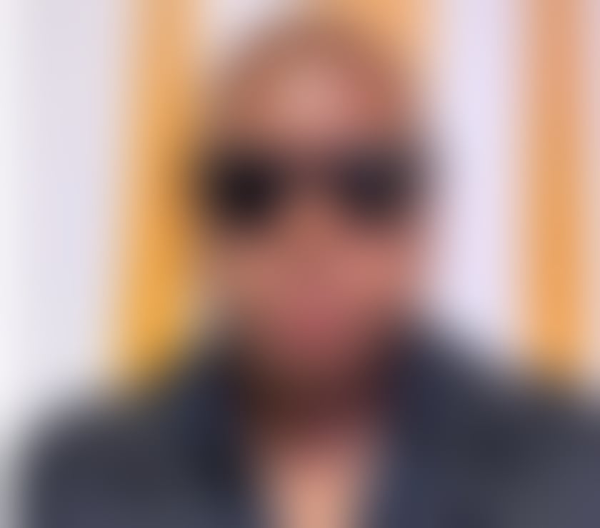 Escorts Battersea South West London - Photos for Gentleman available for ladies.