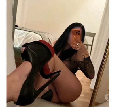  Escorts & Erotic Massage London Gatwick Airport Crawley - Photos for MAYA👑BEST PARTY GIRL🥳OUTCALL☎️💦