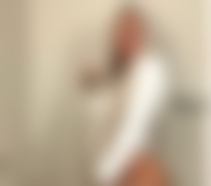 Escort Luton Town Centre Luton - Photos for NEW GIRLS OUTCALL