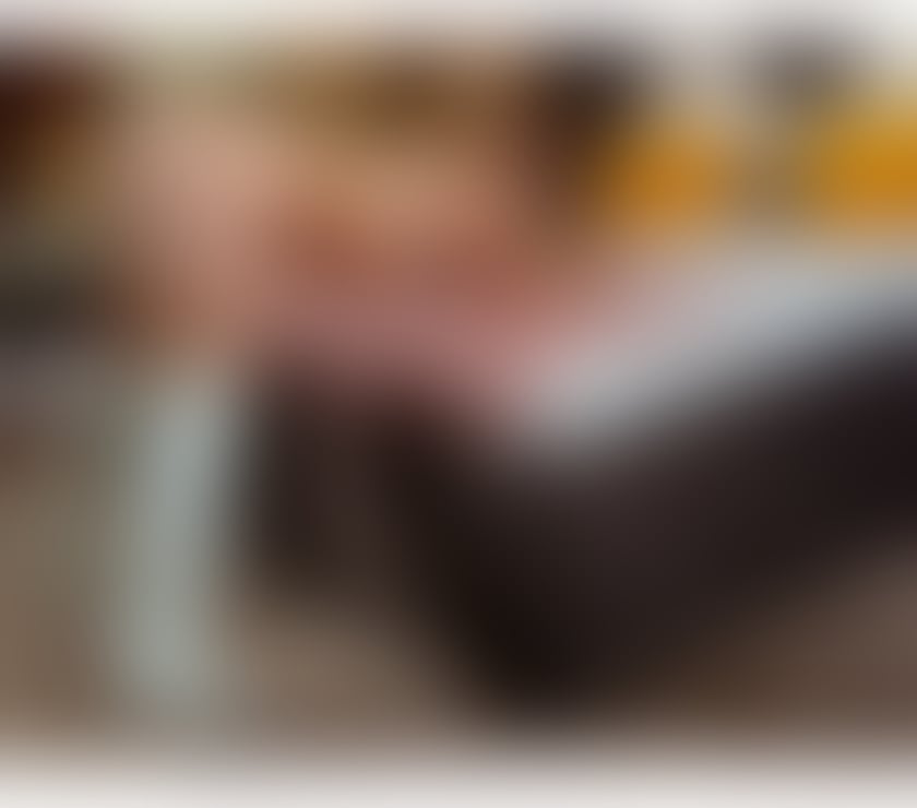 Escorts West London Hounslow - Photos for 🥳SEXY CURVY delicious 🤤 party ✅🔝☎️