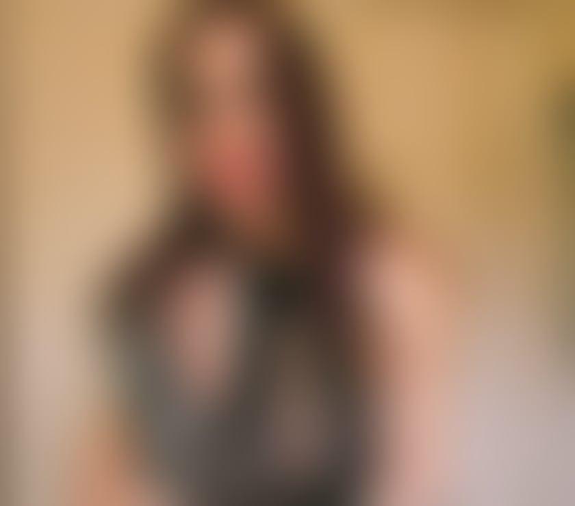 Escorts West Northamptonshire Northampton - West Northamptonshire - Photos for Mely🔥NEW😈party🍷strap on❤️Owo 💋kiss🔥GFE