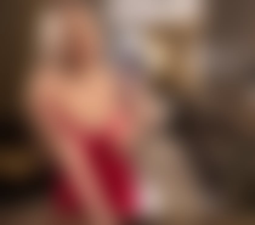 Escorts London Gatwick Airport Crawley - Photos for 🅽🅾 🆁🆄🆂🅷↘️HOT WOMEN IN GATWICK↙️