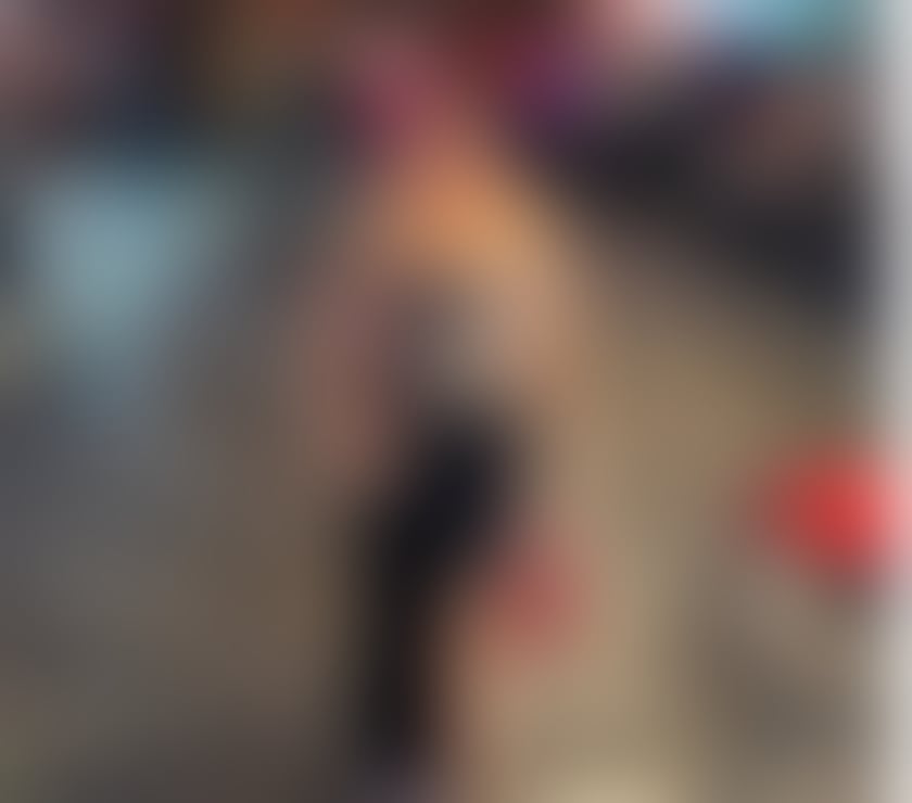 Escorts Adel Leeds - Photos for Indian lady available in your area