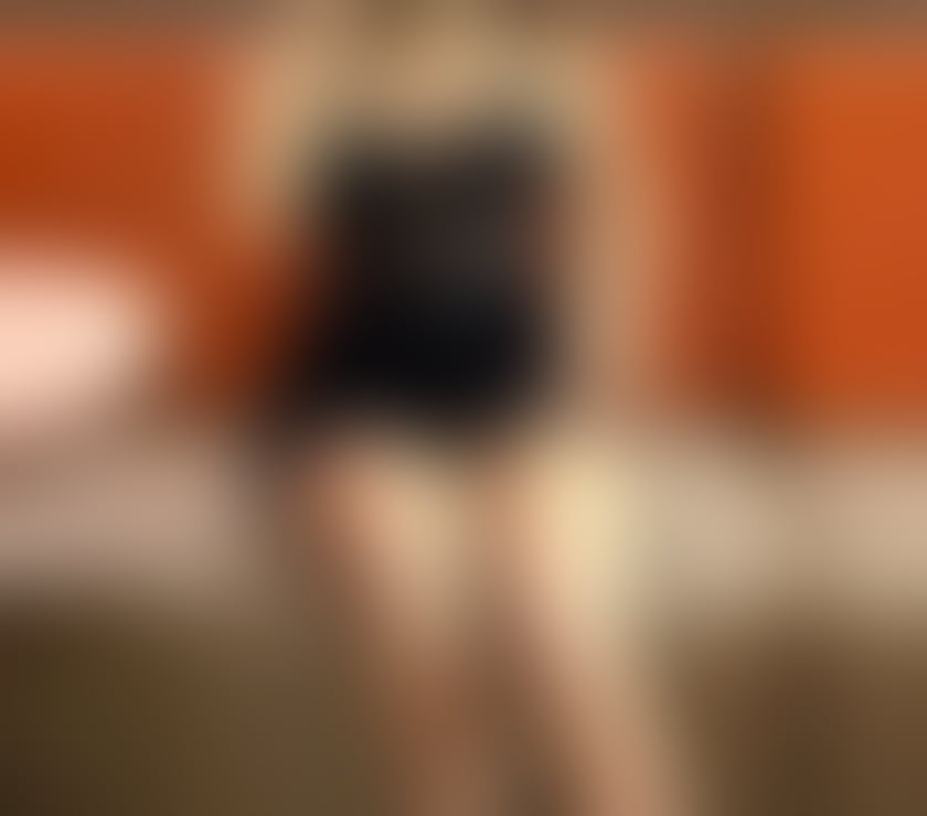  Escorts & Erotic Massage Farnborough Rushmoor - Photos for 🥰Pretty Indian Queen with Endless Charm ✨