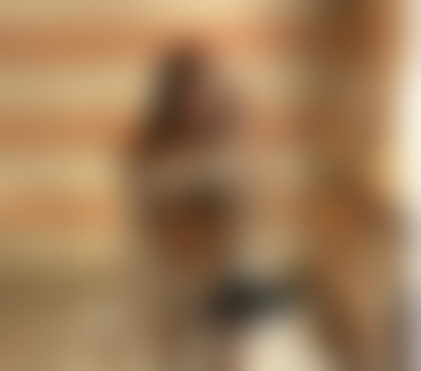 Escorts Surrey Guildford - Photos for Hey I am Preeti available in town for meetup..