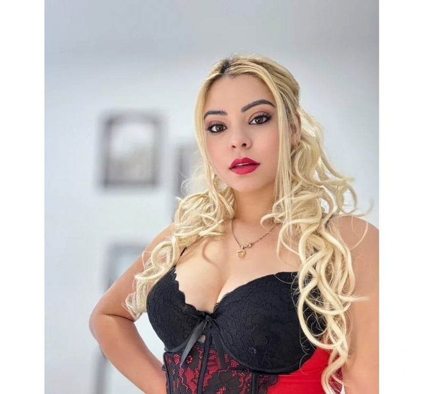 Escorts Cumberland Carlisle - Cumberland - Photos for NEW IN TOWN BUSTY BELLA GFE LATINA 💋