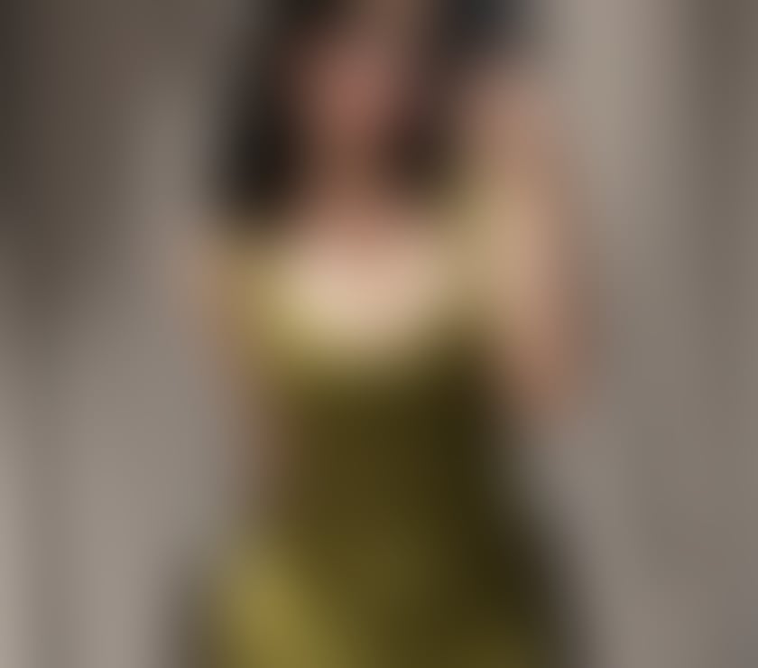 Escorts Ealing Southall - Ealing - Photos for New Elegant and discreet Indian Companion Offering Massage.