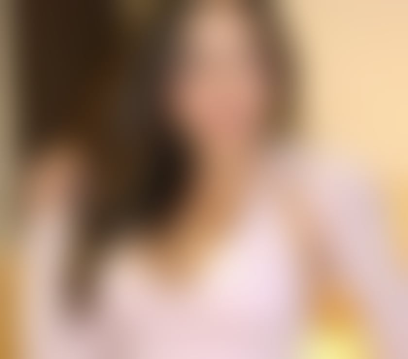 Escorts Ealing Southall - Ealing - Photos for New Elegant and discreet Indian Companion Offering Massage.