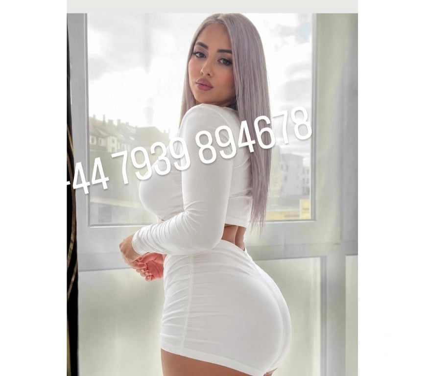 Escorts Buckinghamshire Milton Keynes - Photos for Party girl available now 100% real