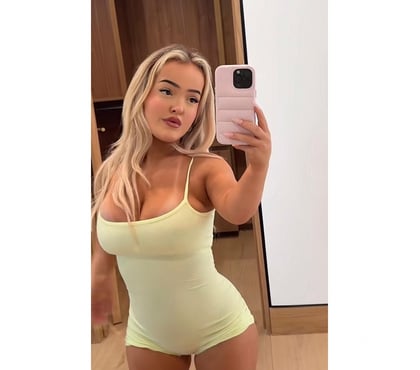  Escorts & Erotic Massage Swindon Swindon - Photos for 🍄LITLLE POLLY🧚🏻‍♀️🤏🏻PARTYGIRL🔥🎊