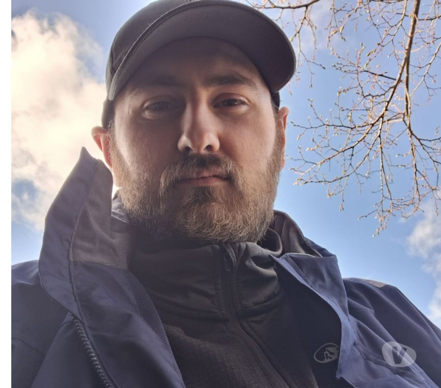 Escorts West Yorkshire Leeds - Photos for male escort for women