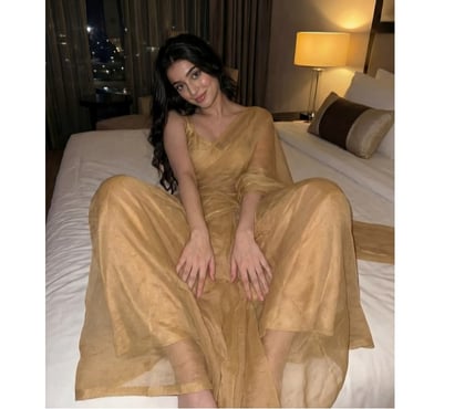 Escort Leeds City Centre Leeds - Photos for Paki girl new in town queen bj Party 24 7 no fake