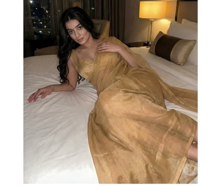 Escort Leeds City Centre Leeds - Photos for Paki girl new in town queen bj Party 24 7 no fake