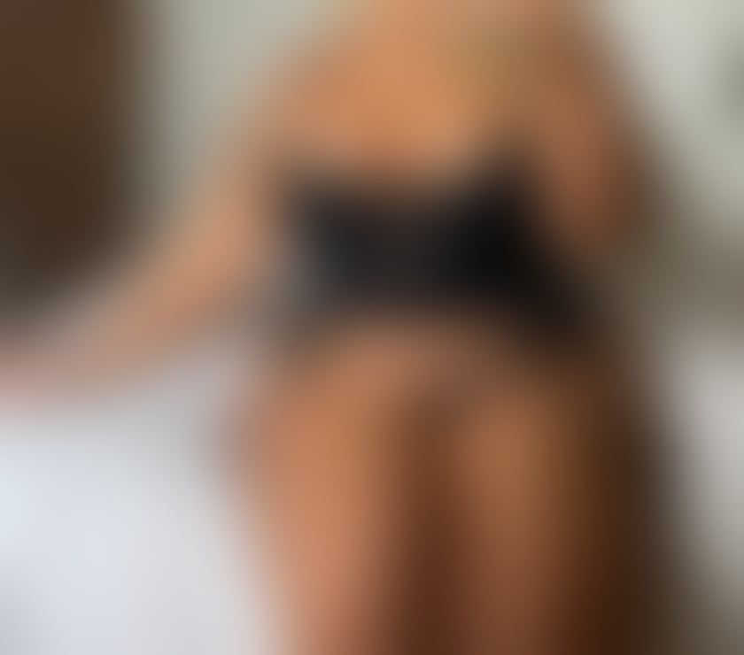 Escorts North London Edmonton - North London - Photos for Chubby ajlin x Big ass 💋