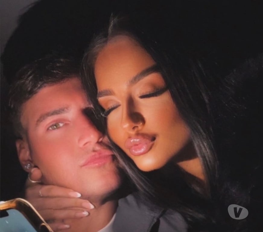 Adult Entertainment West Yorkshire Bradford - Photos for Couple!!! WhatsApp only