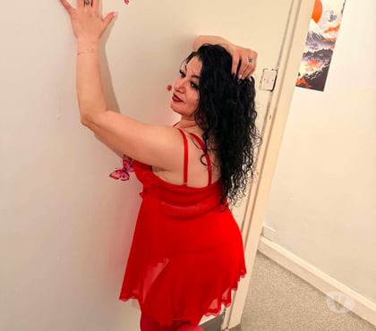 PSE Escorts Western Docks Southampton - Photos for ATTRACTIVE AND HARD TO FORGET 🍑🌶️