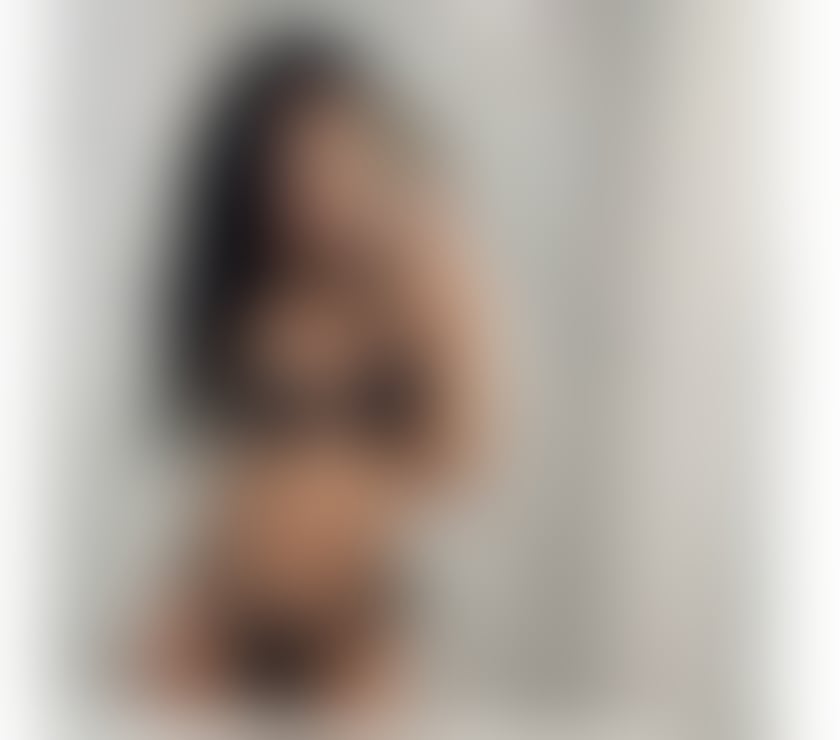 Escorts Swindon Town Centre Swindon - Photos for EMMA NEW GRILS FOR YOU