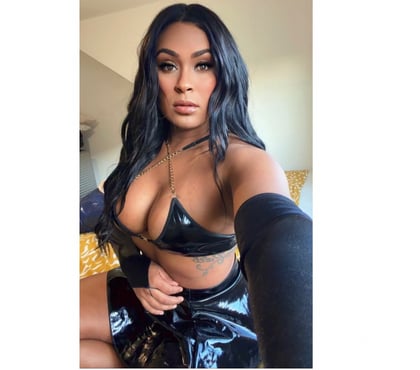 Escorts Whitechapel East London - Photos for Lary Brazilian hot 🔥🍑🍫