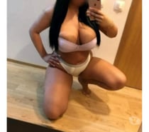 HELLO I'M NEW GIRL IN YOUR TOWN PARTY GIRL