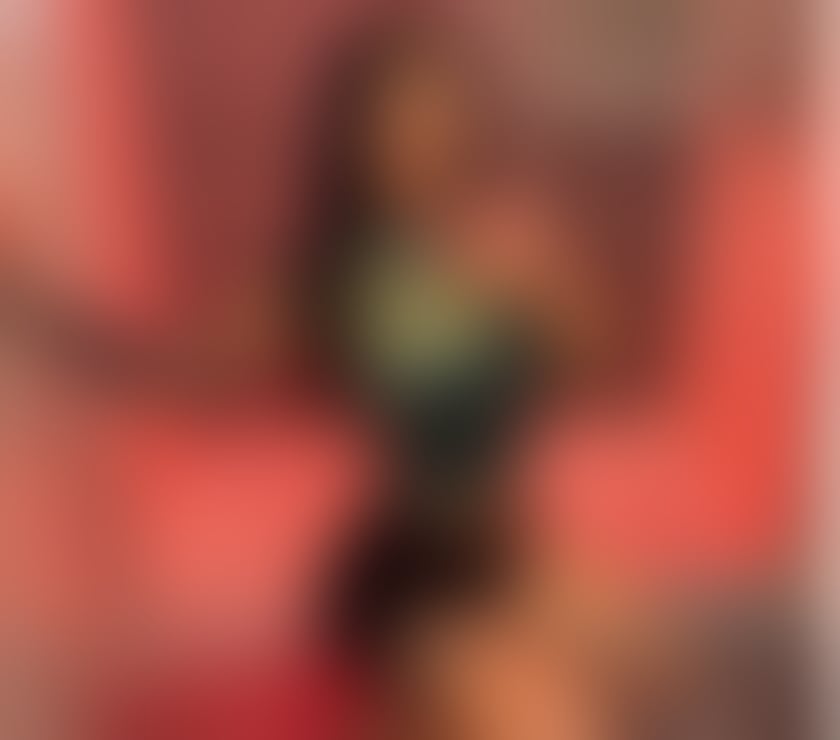  Escorts Canterbury City Centre Canterbury - Photos for Party girl back here