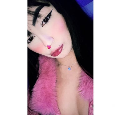 Escort Hull City Centre Hull - Photos for ANGEL. 🎀 —- SWEET FACE, WICKED MIND 💜😈