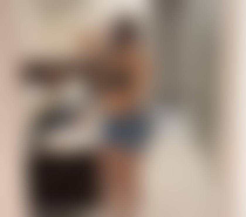  Escorts Wembley Brent - Photos for Graceful Indian natural beauty with classic looks