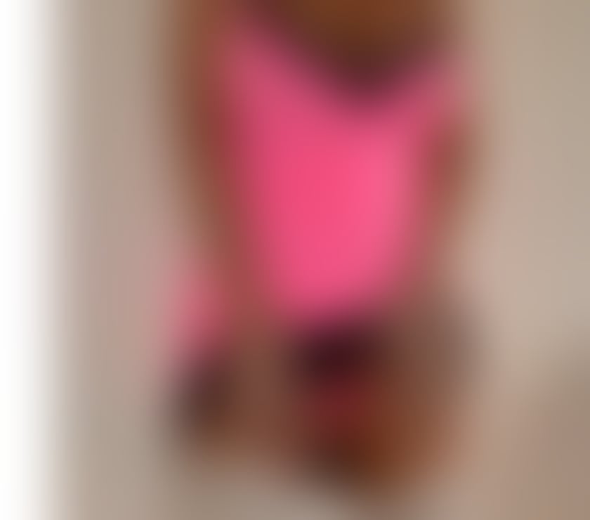 Escorts Derbyshire Chesterfield - Photos for INDEPENDENT MILF LADY IN CHESTERFIELD