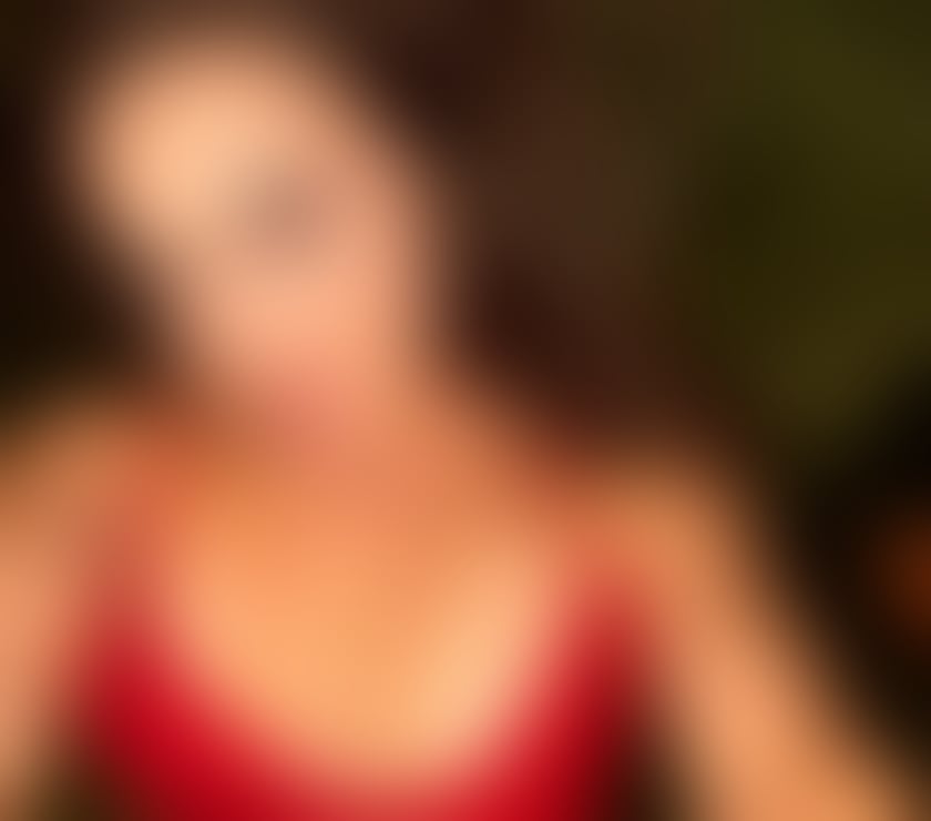 Escorts Wiltshire Swindon - Photos for 💋 JULIA 🔞 OUTCALLS ONLY ✨ PRIVATE & DISCREET