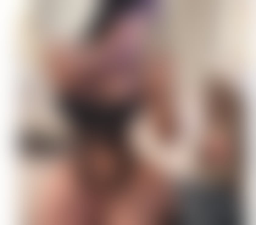  Escorts Chingford East London - Photos for Hey I’m new in your town queen of bj