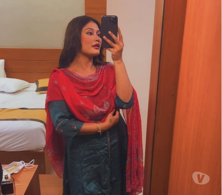 Adult Entertainment East London Gants Hill - East London - Photos for 💋Curvy Indian Beauty Available Now – Private Calls💋