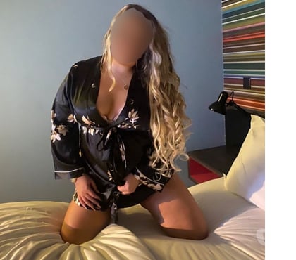  Escorts & Erotic Massage Stockport Town Centre Stockport - Photos for Blonde Gabriella curvy model best party choice 🥳