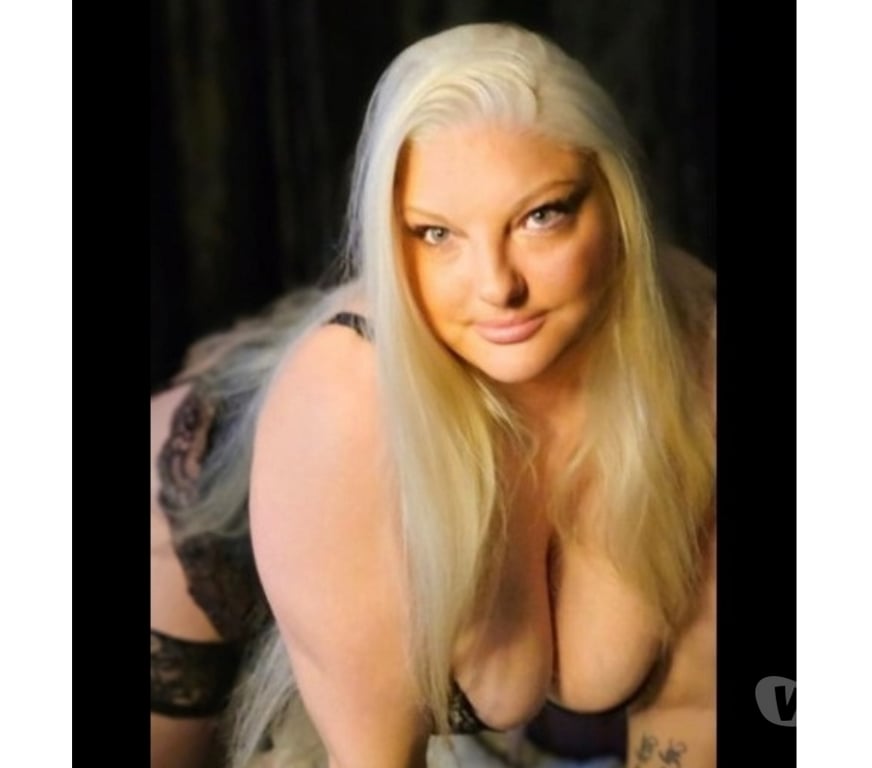 Escorts Hertfordshire Broxbourne - Photos for Big busty blonde