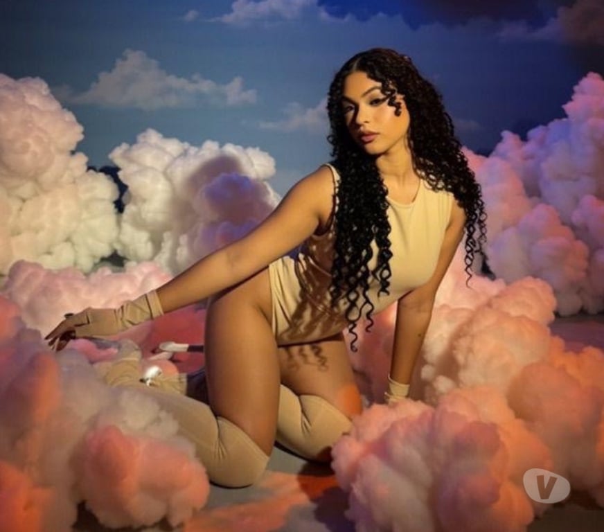 Escorts Hertfordshire Watford - Photos for 💋 LOLO CURLY, CHARMING AND IRRESISTIBLE ❤️‍🔥