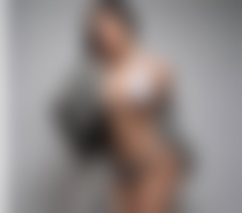 Escorts Leavesden Watford - Photos for BRAZILIAN 🇧🇷 PARTY GIRL 😍NEW IN TOWN ❤️‍🔥