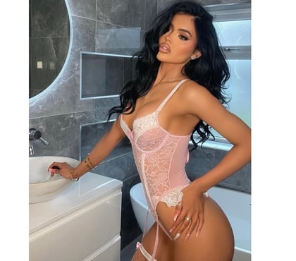  Escorts Bradford City Centre Bradford - Photos for Raissa new escort in your town